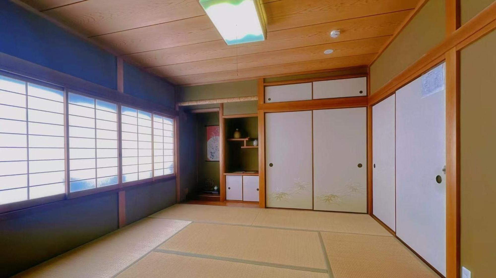 Homestay 美築粟田 *